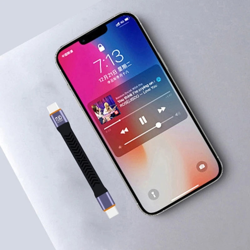 Câble USB-C 10 cm – Transfert 20 Gbps, Charge Rapide