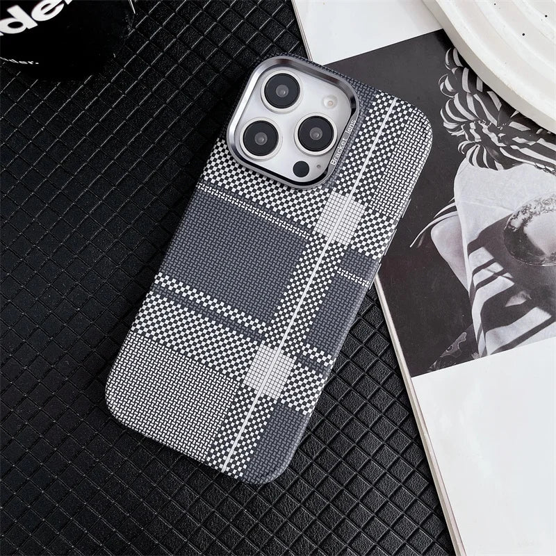 Coque Fibre de Carbone iPhone – MagSafe & Antichoc