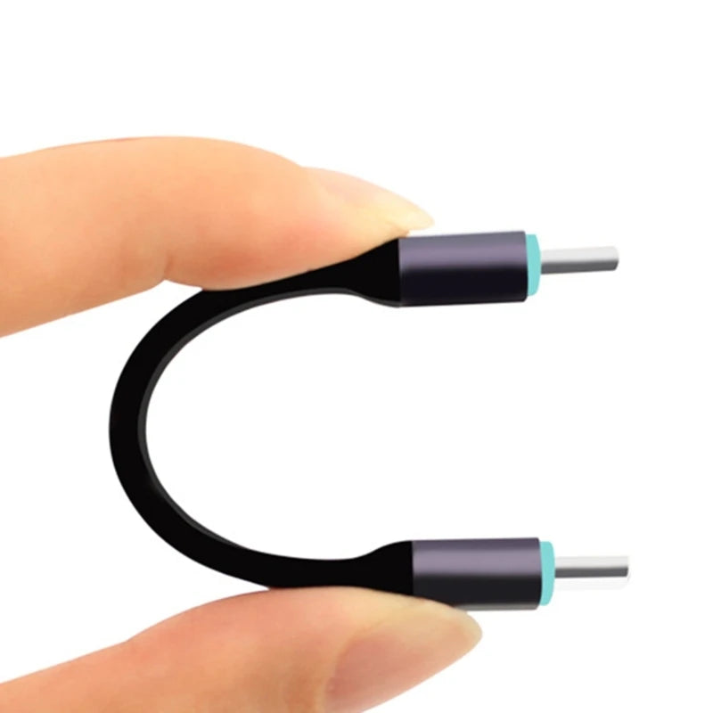Câble USB-C 10 cm – Transfert 20 Gbps, Charge Rapide